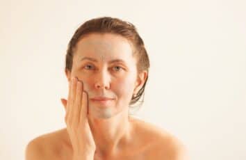 czy-mozna-stosowac-peeling-enzymatyczny-w-ciazy